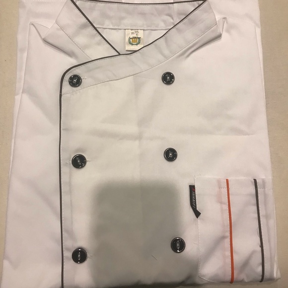 Chef Shirt Professional and Comfortable - Picture 5 of 6